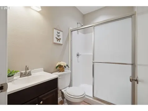 3301 NE Petticoat Lane Vancouver WA 98661