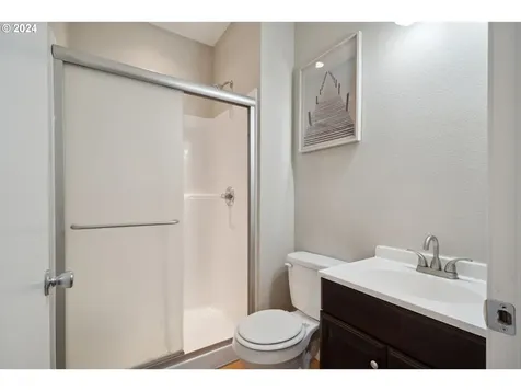 3301 NE Petticoat Lane Vancouver WA 98661