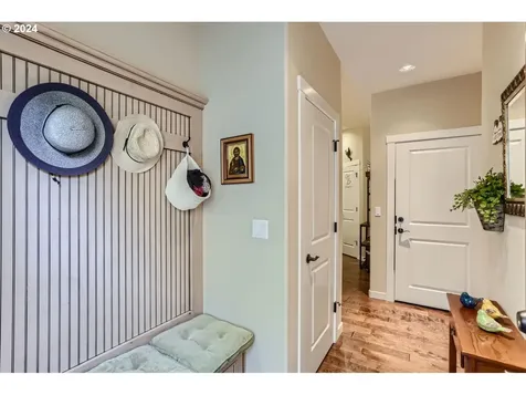 7011 NE 57th Street Vancouver WA 98661
