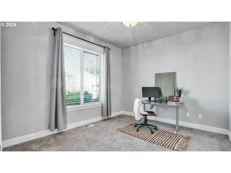 1042 Vista Oaks Drive Forest Grove OR 97116