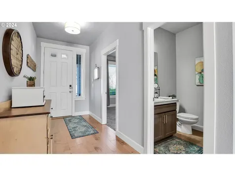 1042 Vista Oaks Drive Forest Grove OR 97116