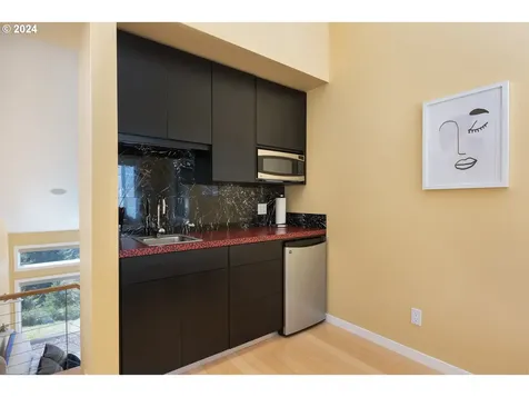 179 Siletz Highway Lincoln City OR 97367