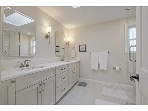 3421 Nw 177th Avenue Portland OR 97229