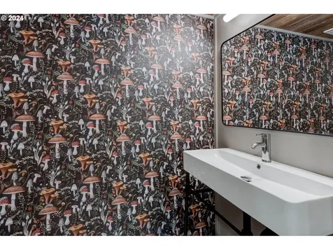 5104 Idaho Street Vancouver WA 98661