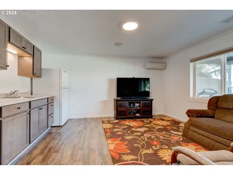5104 Idaho Street Vancouver WA 98661