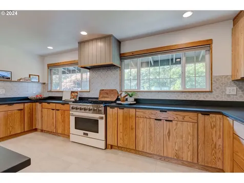 5104 Idaho Street Vancouver WA 98661