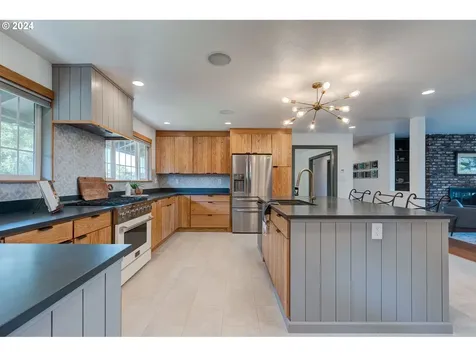 5104 Idaho Street Vancouver WA 98661