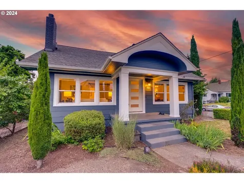 4233 NE 18th Avenue Portland OR 97211