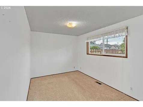 2510 20th Street Springfield OR 97477