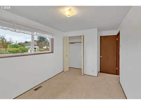 2510 20th Street Springfield OR 97477