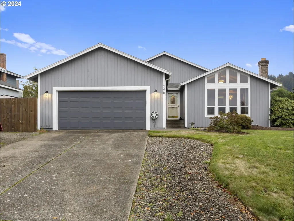 2270 SW Lillyben Court Gresham OR 97080