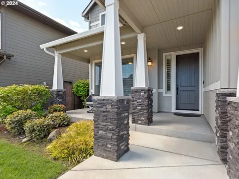951 N Noble Loop Ridgefield WA 98642