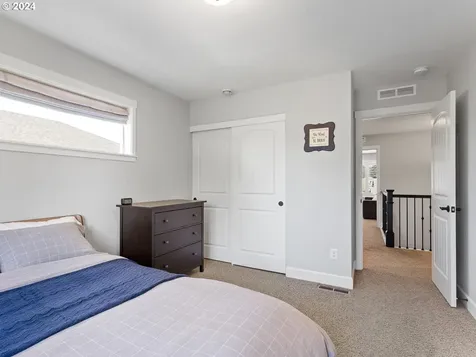 951 N Noble Loop Ridgefield WA 98642