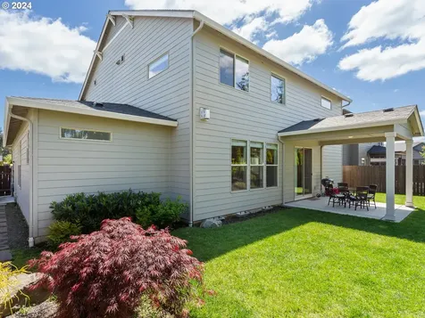 951 N Noble Loop Ridgefield WA 98642
