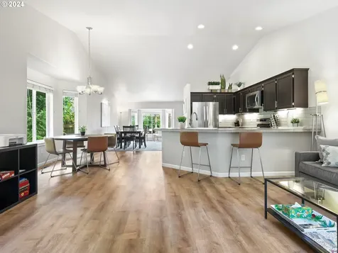 8575 SW John Court Portland OR 97223