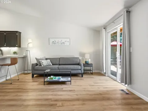 8575 SW John Court Portland OR 97223