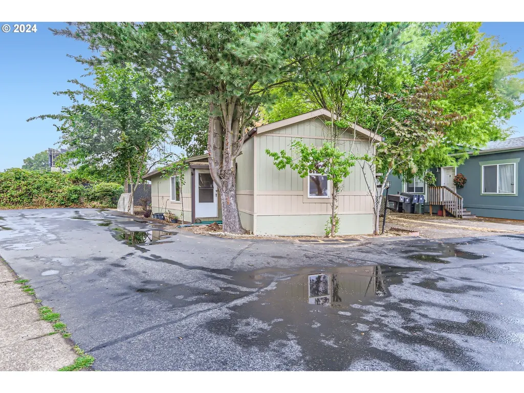 1901 Se Minter Bridge Road Hillsboro OR 97123