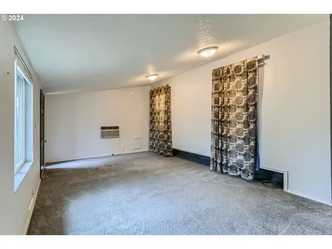 1901 Se Minter Bridge Road Hillsboro OR 97123