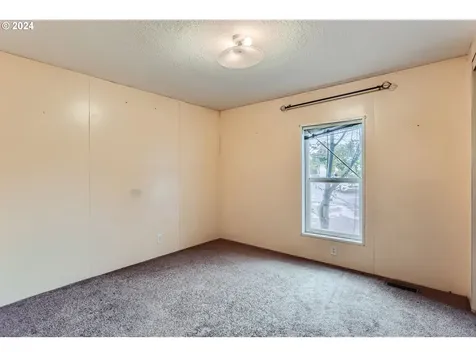 1901 Se Minter Bridge Road Hillsboro OR 97123