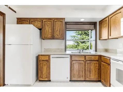 3541 N Jones Street Newberg OR 97132