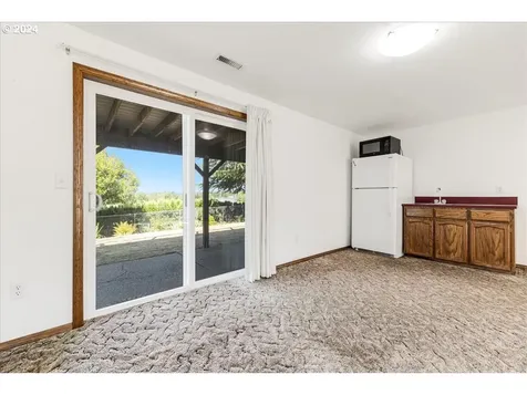 3541 N Jones Street Newberg OR 97132