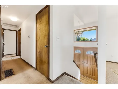 3541 N Jones Street Newberg OR 97132