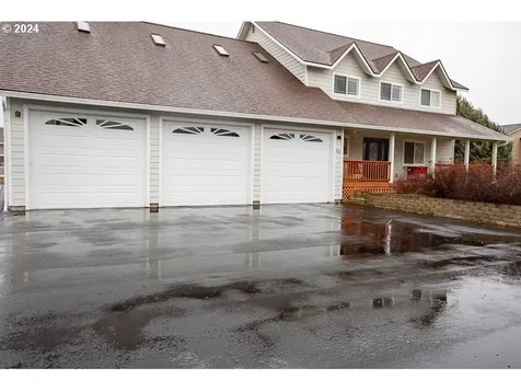 213 S 18th Street La Grande OR 97850