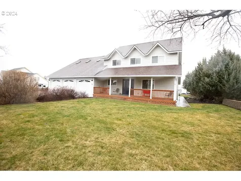 213 S 18th Street La Grande OR 97850