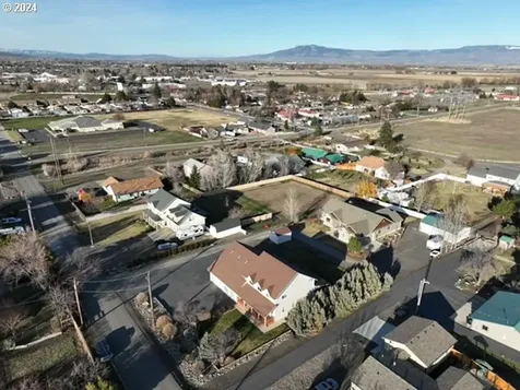 213 S 18th Street La Grande OR 97850