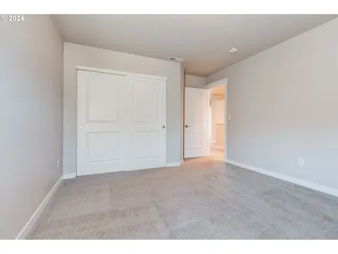3422 Ne 177th Avenue Vancouver WA 98682