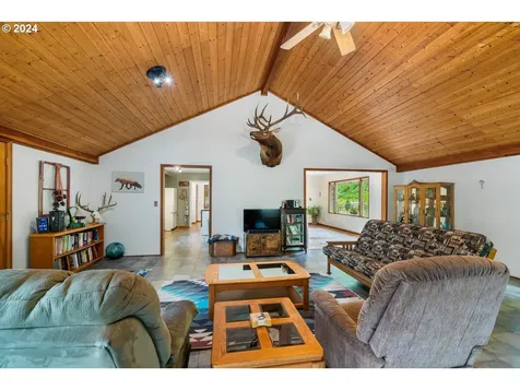 21975 Blaine Road Beaver OR 97108