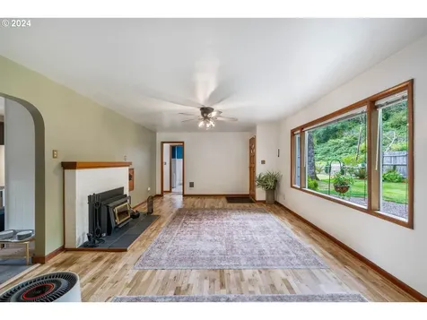 21975 Blaine Road Beaver OR 97108