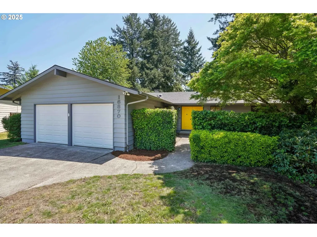 16870 NE Hoyt Street Portland OR 97230