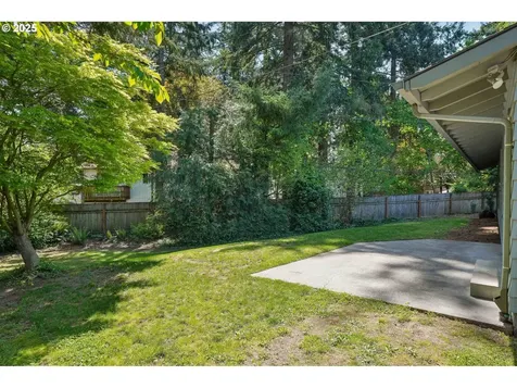 16870 NE Hoyt Street Portland OR 97230