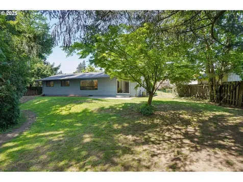 16870 NE Hoyt Street Portland OR 97230