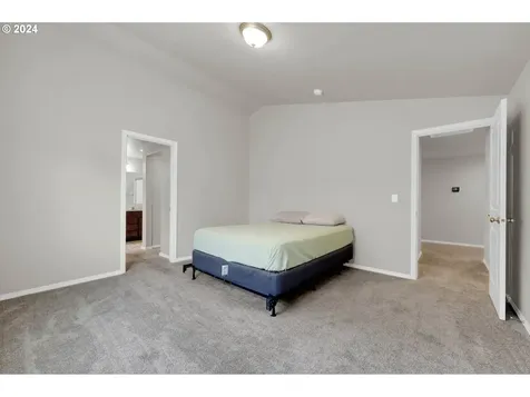 182 Rockcrest Drive Lowell OR 97452