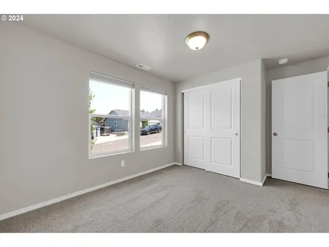 182 Rockcrest Drive Lowell OR 97452