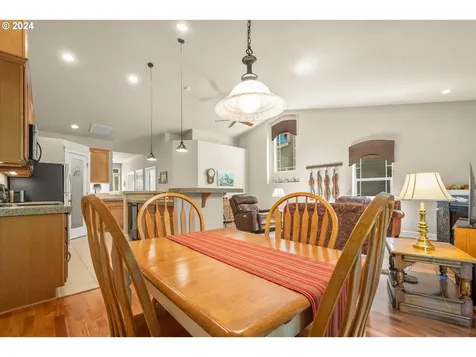 12504 Ne 23rd Avenue Vancouver WA 98686