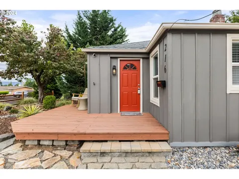 216 E 27th Street Vancouver WA 98663