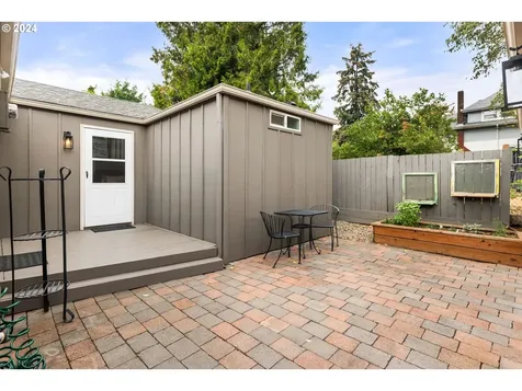 216 E 27th Street Vancouver WA 98663