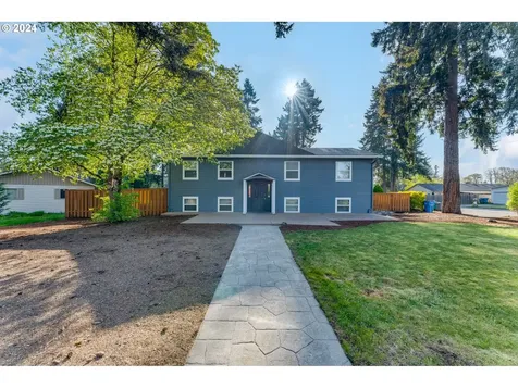 5909 NW Kauffman Avenue Vancouver WA 98663