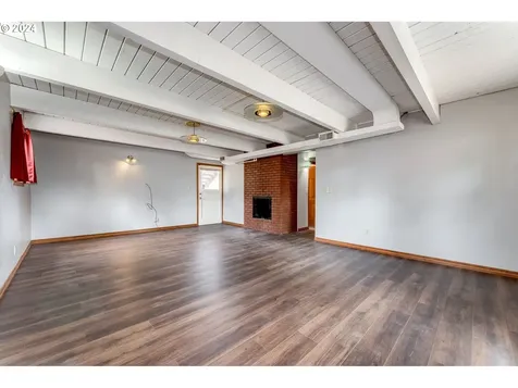 5909 NW Kauffman Avenue Vancouver WA 98663