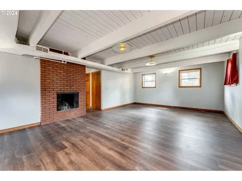 5909 NW Kauffman Avenue Vancouver WA 98663
