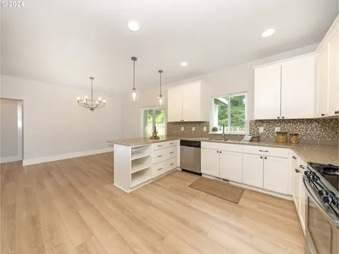 1761 Rose Hedge Court Vernonia OR 97064