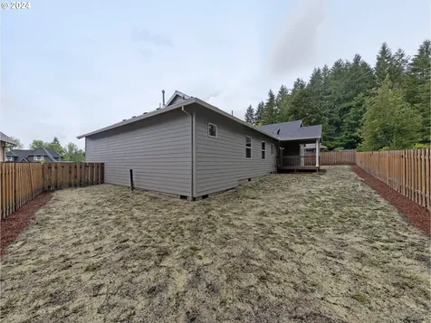 1761 Rose Hedge Court Vernonia OR 97064