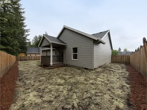 1761 Rose Hedge Court Vernonia OR 97064