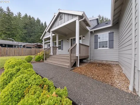 1761 Rose Hedge Court Vernonia OR 97064