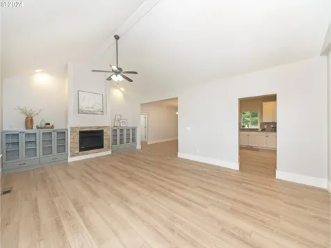 1761 Rose Hedge Court Vernonia OR 97064