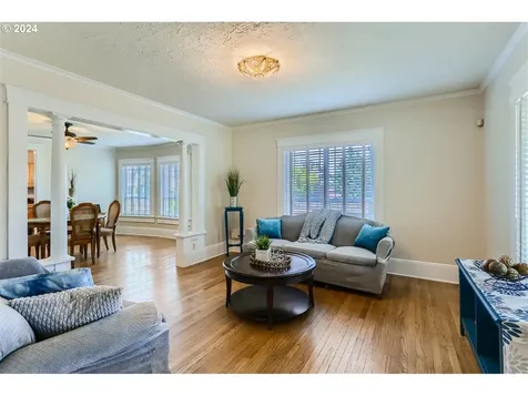 4507 Se 72nd Avenue Portland OR 97206