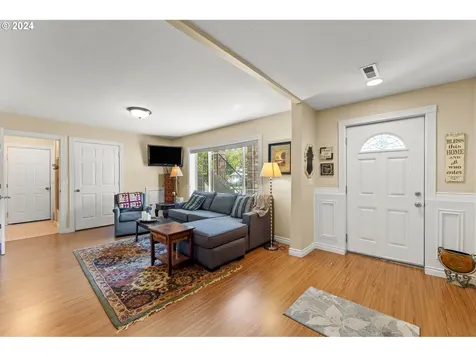 2013 SE 146th Avenue Vancouver WA 98683